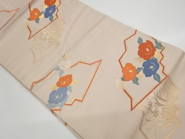 リサイクル　扇面に椿・菖蒲模様織出し名古屋帯